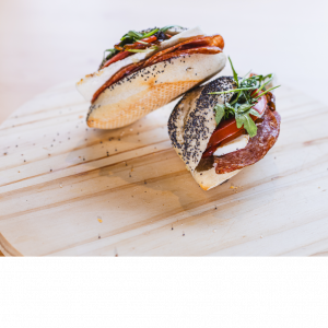Mini rustic sandwich σαλάμι αέρος